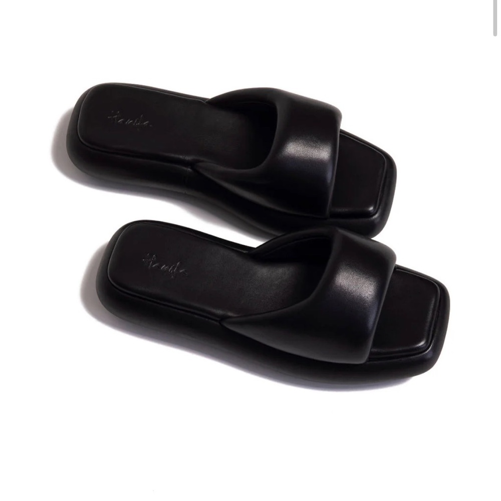 Black Hanifa Zoe Padded Slides